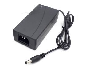 Адаптер питания 24,0V, 5А, 5,5*2,5мм без кабеля (LCD050) Адаптер питания 24,0V, 5А, 5,5*2,5мм без кабеля (LCD050)