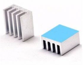 Аллюминиевый радиатор 8,8x8,8x5 мм с термоскотчем 3M 8810 Аллюминиевый радиатор 8,8x8,8x5 мм с термоскотчем 3M 8810