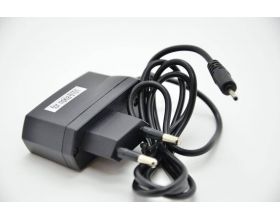 Сетевое зарядное устройство USB Nokia 6101 GLOSSAR Сетевое зарядное устройство USB Nokia 6101 GLOSSAR