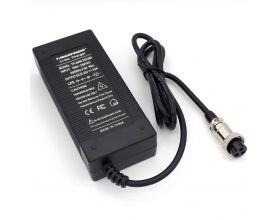 Адаптер питания для электросамокатов для Li-Ion батарей (25.20V 3.0A Aviation) Адаптер питания для электросамокатов для Li-Ion батарей (25.20V 3.0A Aviation)